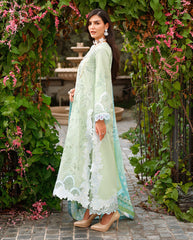 Mushq | Amoi Luxury Lawn | Love Escape