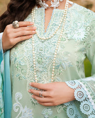 Mushq | Amoi Luxury Lawn | Love Escape