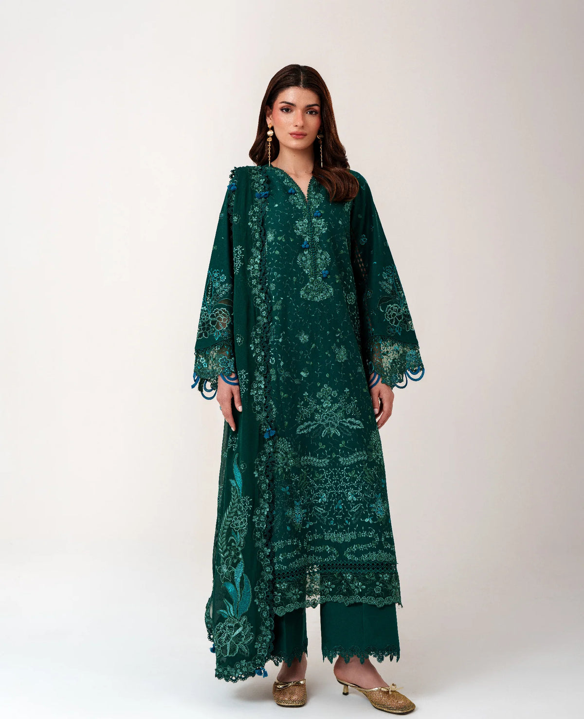 Republic Womenswear | Lilas Lawn 26 | Luna Stitched