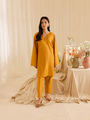 Mahnur | Petal Whispers Lawn Pret | Magnolia