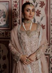 Mahgul | Portraits of Anaya | Petal Shores