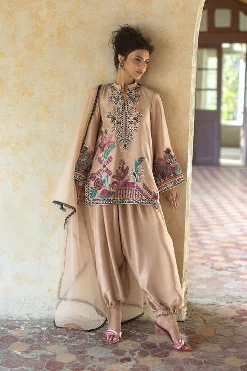 Zainab Chottani | Summer Edition 26 | Mocha Dusk