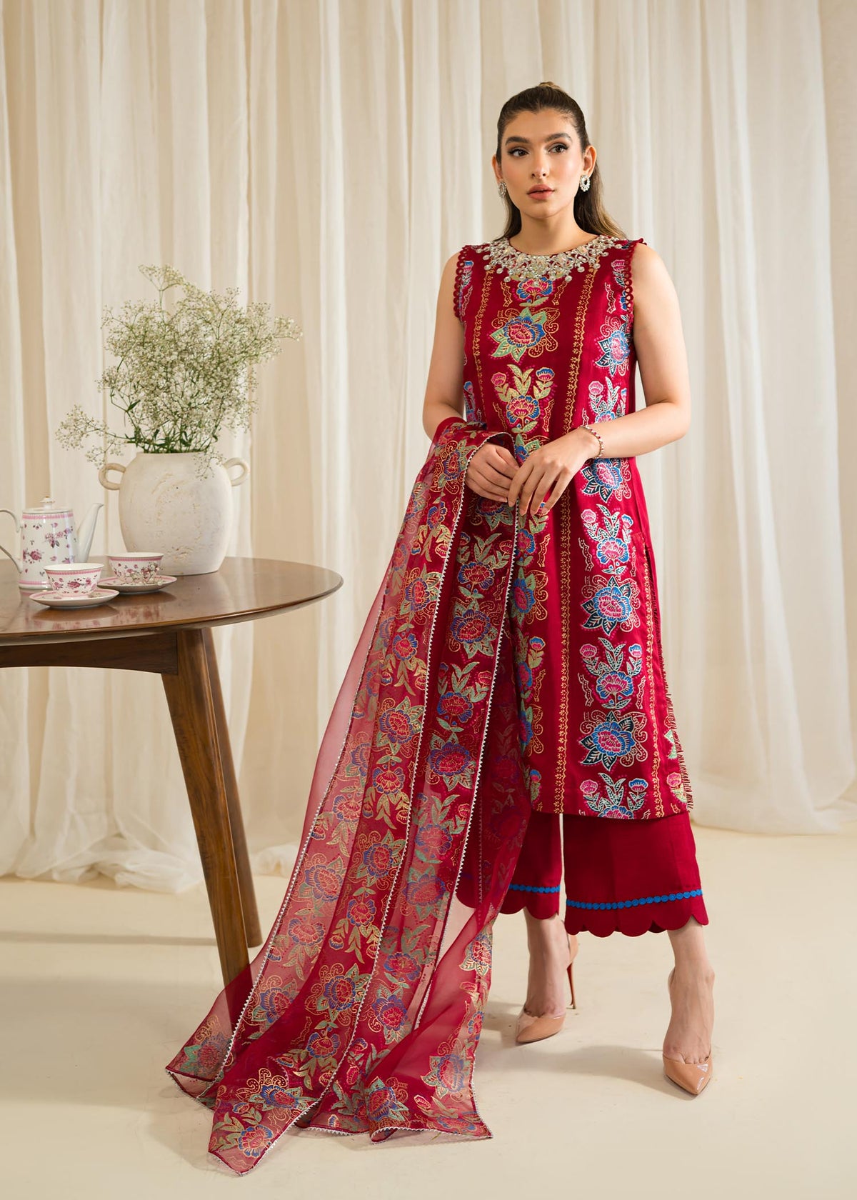 Sadaf Fawad Khan | Eid Pret 24 | Isra