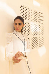 Sana Abbas | La Fiesta | Daphne
