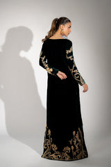 Mina Hassan | Winter 25 | Izma