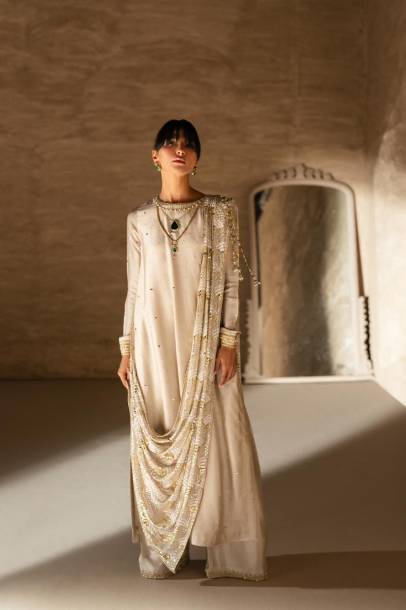Sana Abbas | Zalea Formals | YASMINE