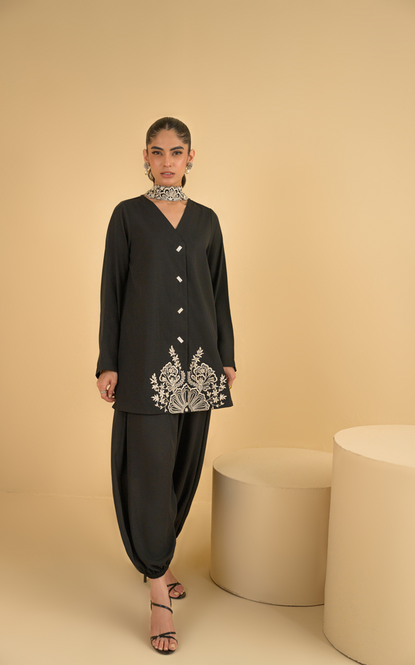 Sana Abbas | La Fiesta | Zara