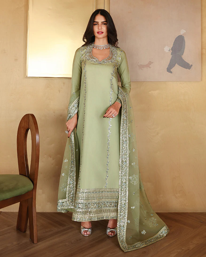 Mushq | Zarminay Luxury Pret 26 | Veha