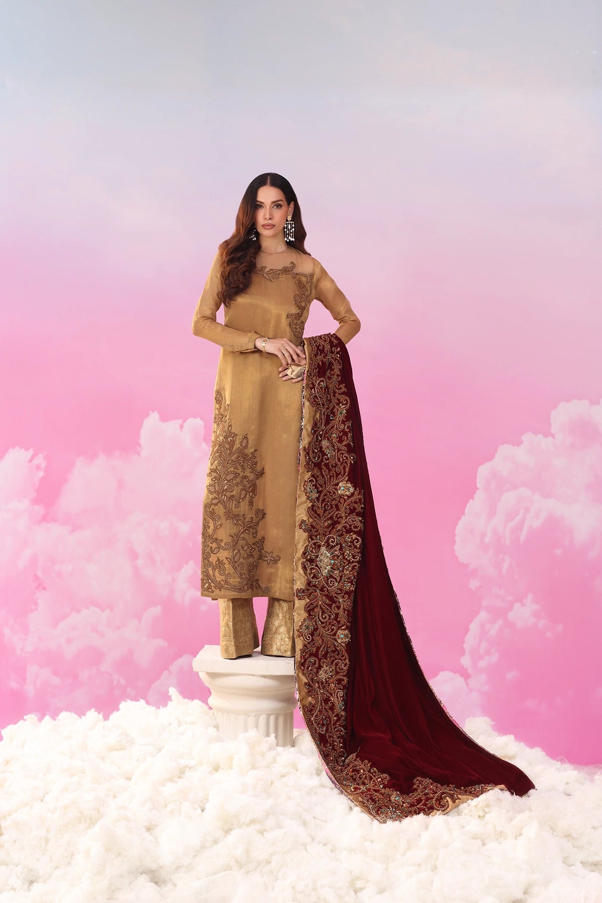 Musferah Saad | Mount Olympus | Velour Aurelia