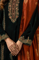 Zeen | Winter 25 | WUM35848