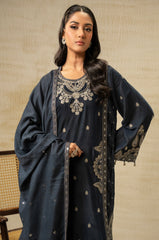 Zeen | Winter 25 | WUM35863
