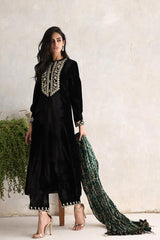 Sana Abbas | Velvet Formals | ZAAI