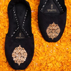 Noor-e-Nazar - VivaWalk Official