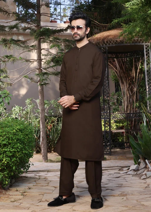 (3 Piece) - Festive Brown Suit with Matching Waistcoat