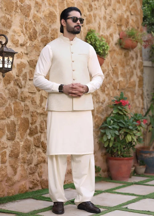 (3 Piece) - Off White Suit with Matching Waistcoat