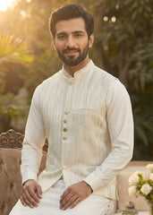 (3 Piece) - Off-white Suit with Matching Waistcoat