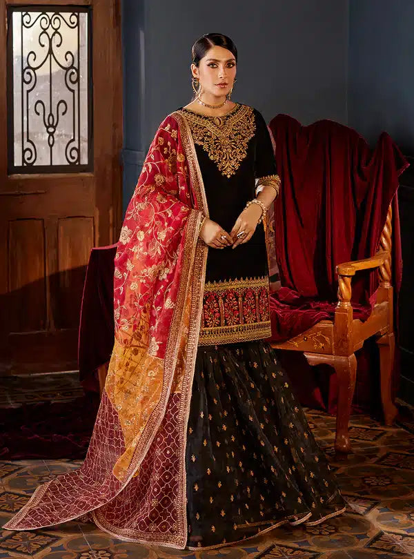 Zainab Chottani | Luxury Velvet Collection 23 | Mehr Mah